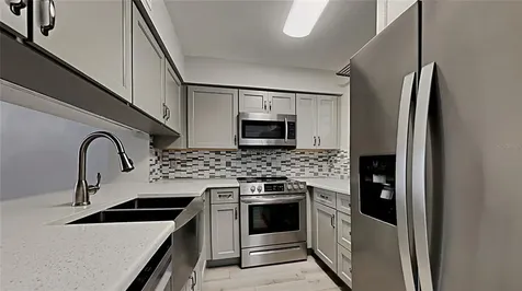 13827 Fletchers Mill Drive Tampa FL 33613