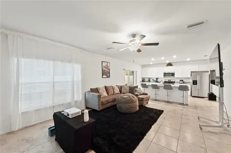 3802 E Curtis Street Tampa FL 33610