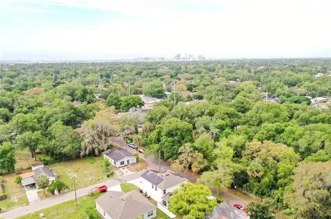 3802 E Curtis Street Tampa FL 33610