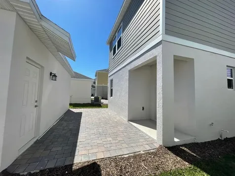 1748 Cross Prairie Parkway Kissimmee FL 34744