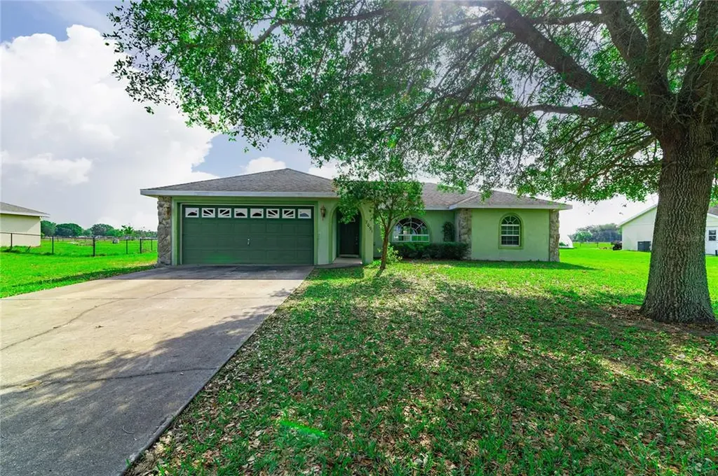 7091 Cr 561b Bushnell FL 33513