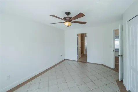 1762 Hazelton Avenue Deltona FL 32738