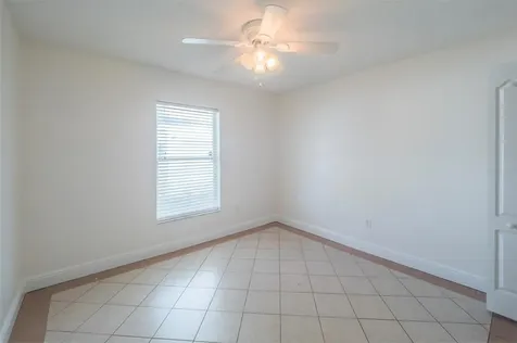 1762 Hazelton Avenue Deltona FL 32738