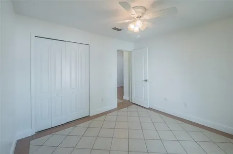 1762 Hazelton Avenue Deltona FL 32738