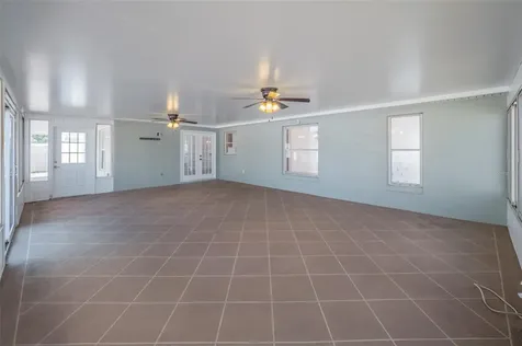 1762 Hazelton Avenue Deltona FL 32738