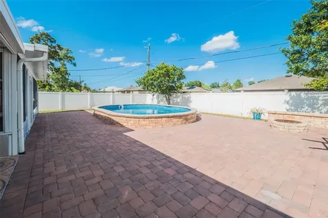 1762 Hazelton Avenue Deltona FL 32738