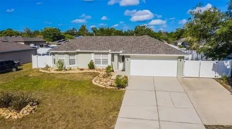 1762 Hazelton Avenue Deltona FL 32738
