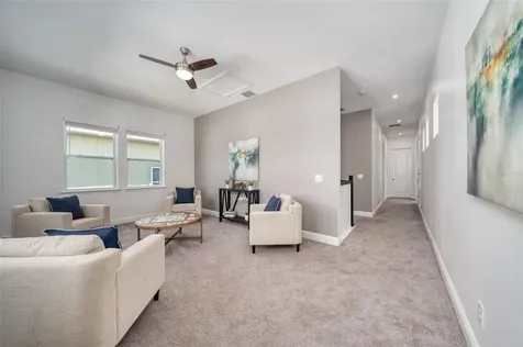 7070 Higgs Alley Orlando FL 32827