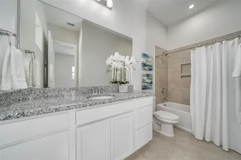 7070 Higgs Alley Orlando FL 32827