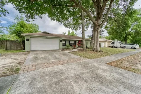 3803 Rolling Circle Valrico FL 33594