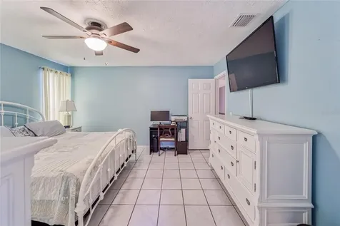 3803 Rolling Circle Valrico FL 33594