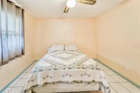 3803 Rolling Circle Valrico FL 33594