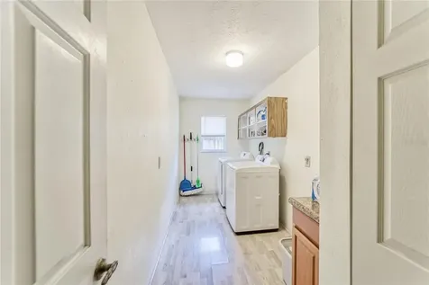 3803 Rolling Circle Valrico FL 33594