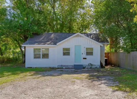 1626 39th Street S St Petersburg FL 33711