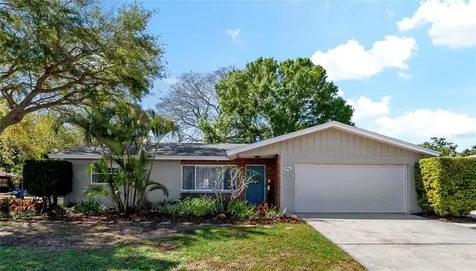 9710 51st Avenue N St Petersburg FL 33708