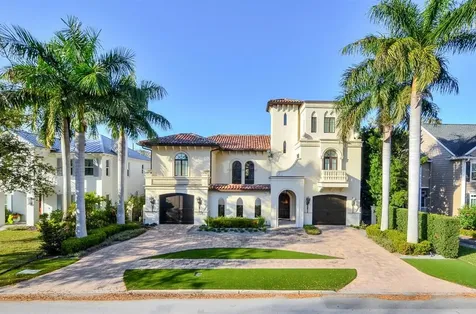 2907 W Bay Vista Avenue Tampa FL 33611