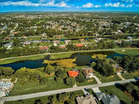 29 Pine Valley Court Rotonda West FL 33947