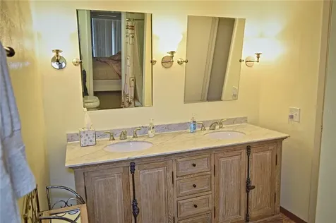 214 Nestlebranch Drive Safety Harbor FL 34695