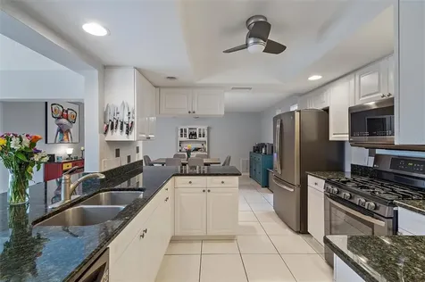 3820 46th Avenue S St Petersburg FL 33711