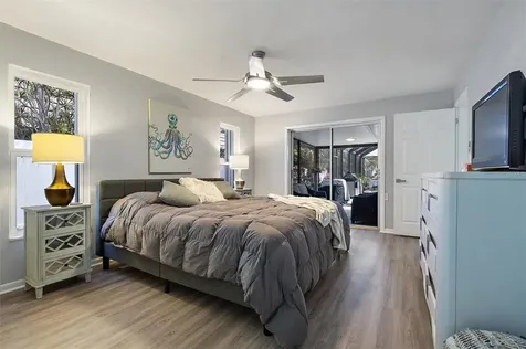 3820 46th Avenue S St Petersburg FL 33711