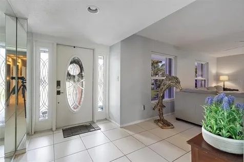 3820 46th Avenue S St Petersburg FL 33711