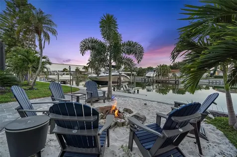 3820 46th Avenue S St Petersburg FL 33711