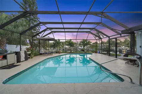 3820 46th Avenue S St Petersburg FL 33711