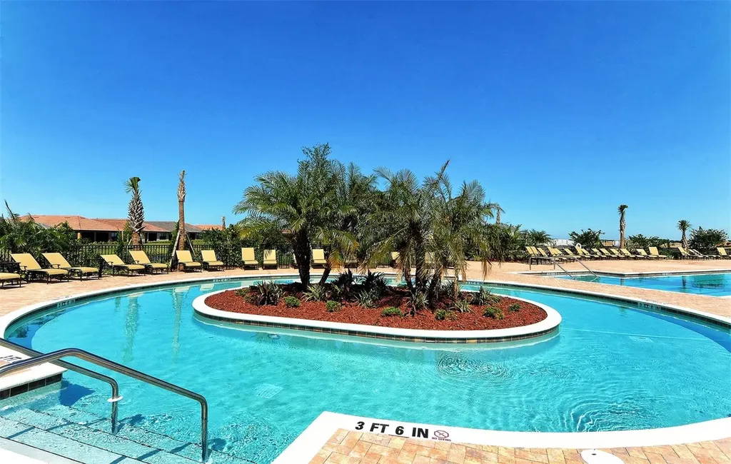 13823 Messina Loop Bradenton FL 34211