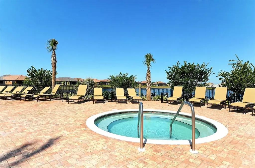 13823 Messina Loop Bradenton FL 34211