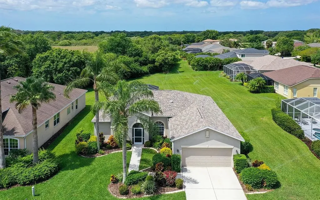 414 Londonderry Drive Sarasota FL 34240