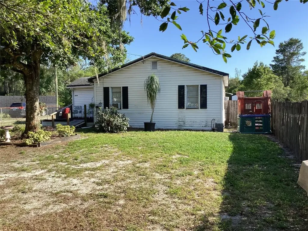 4505 Airport Road Plant City FL 33563