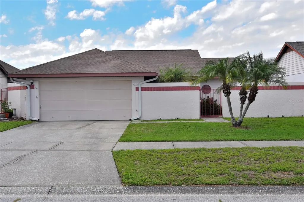 7016 Drury Street Tampa FL 33635