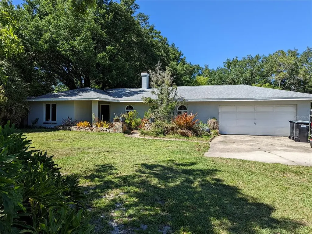 11125 Lokanotosa Trail Orlando FL 32817