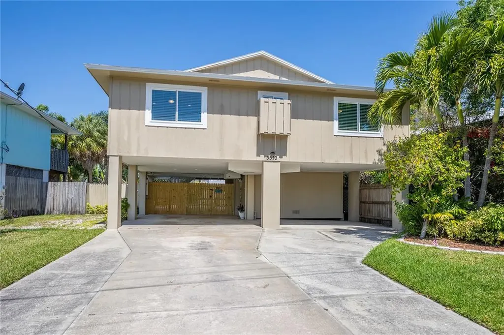 3510 Overlook Drive NE St Petersburg FL 33703