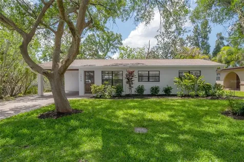 1534 W Park Lane Tampa FL 33603