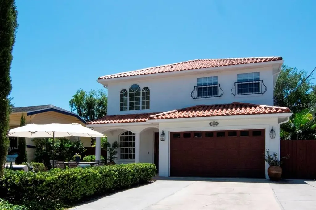 3206 W Obispo Street Tampa FL 33629