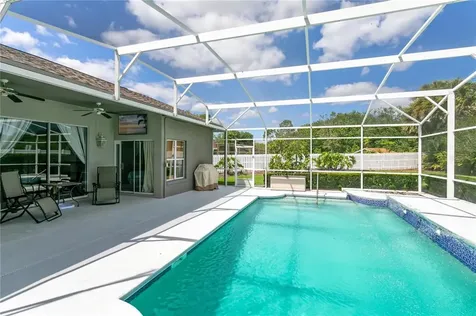8233 Wellsmere Circle Orlando FL 32835