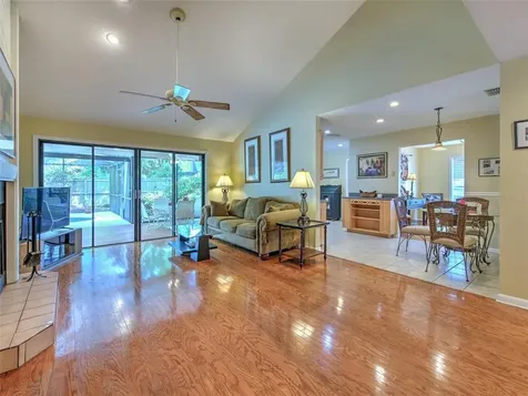 3405 Brookshire Court Tampa FL 33618