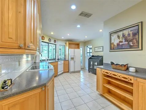 3405 Brookshire Court Tampa FL 33618