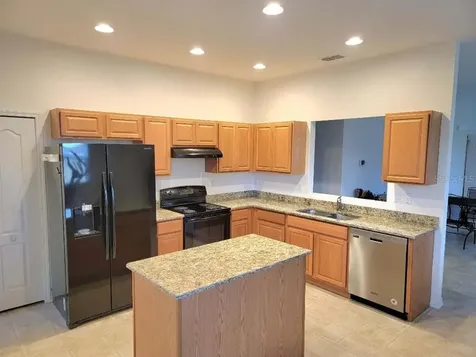 13253 Waterford Castle Drive Dade City FL 33525
