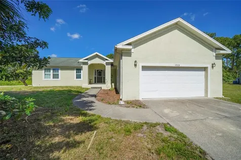 1023 Trill Court North Port FL 34288