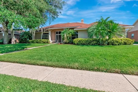 1114 Hunt Club Lane Valrico FL 33594