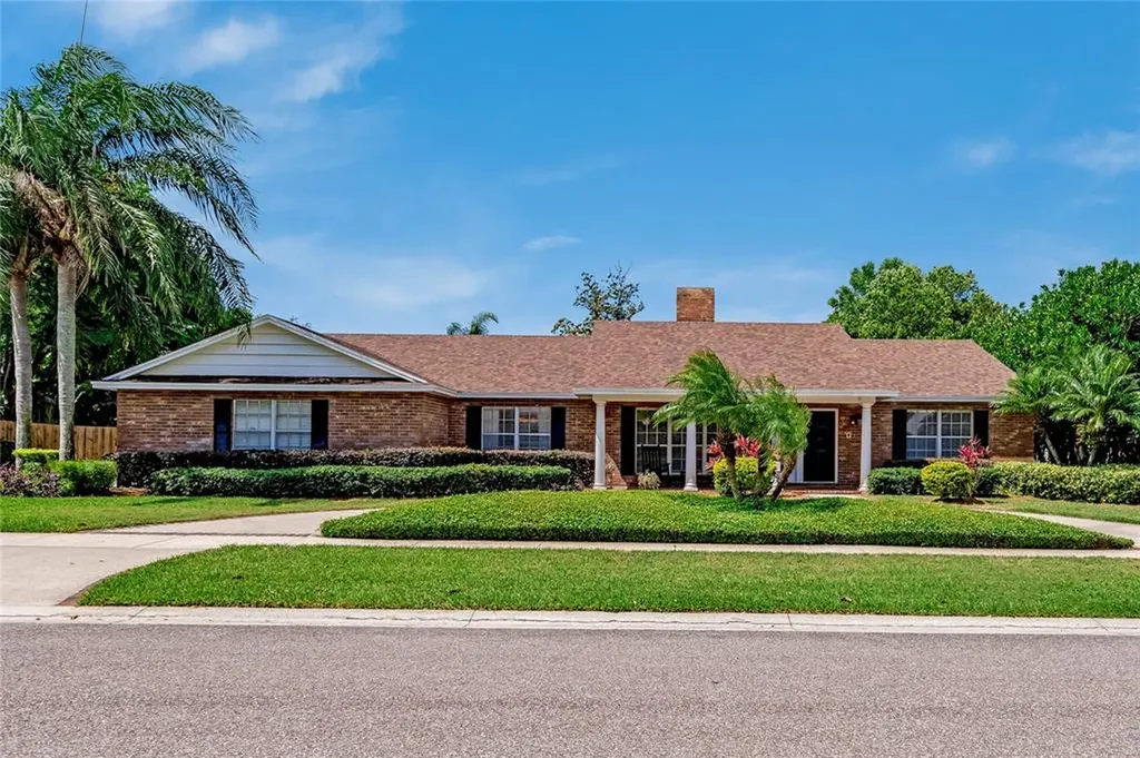 8980 Crichton Wood Drive Orlando FL 32819