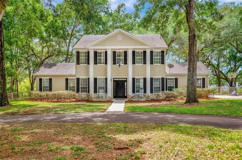 14050 Grandeur Way Dade City FL 33525