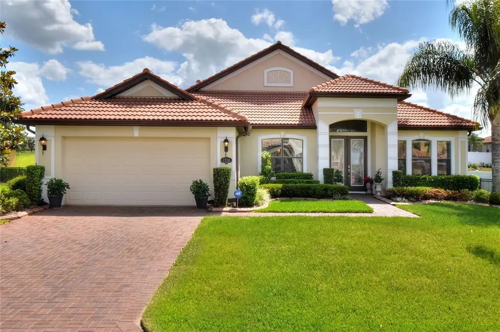 1936 Via Lago Drive Lakeland FL 33810