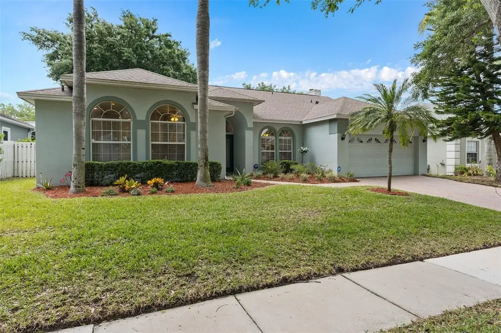 8216 Diamond Cove Circle Orlando FL 32836