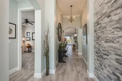 5527 Silver Sun Drive Apollo Beach FL 33572