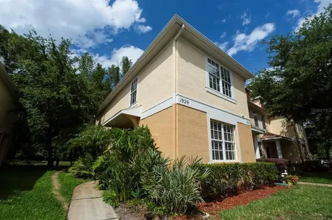 1929 Fiesta Ridge Court Tampa FL 33604