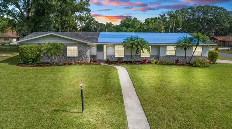 1804 Sterling Drive Lakeland FL 33813