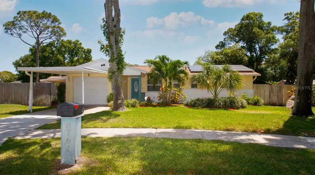8761 91st Street Seminole FL 33777